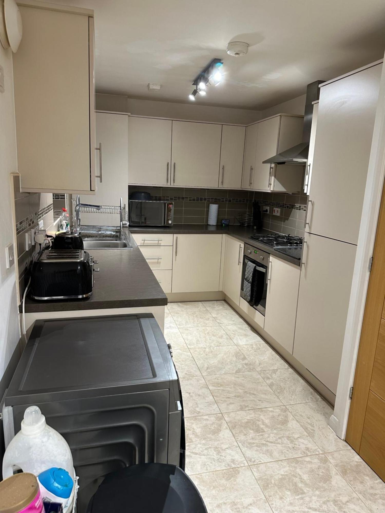 Cosy Double Bedroom In Newcastle Upon Tyne - Access To Shared Kitchen, Shared Lounge And Shared Conservatory Areas Inc Sky Tv And Netflix Eksteriør billede